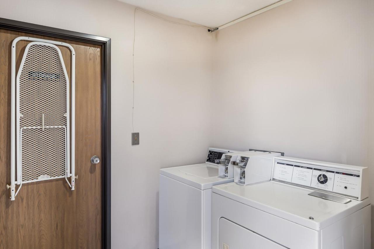 Americas Best Value Inn-Вінона Екстер'єр фото