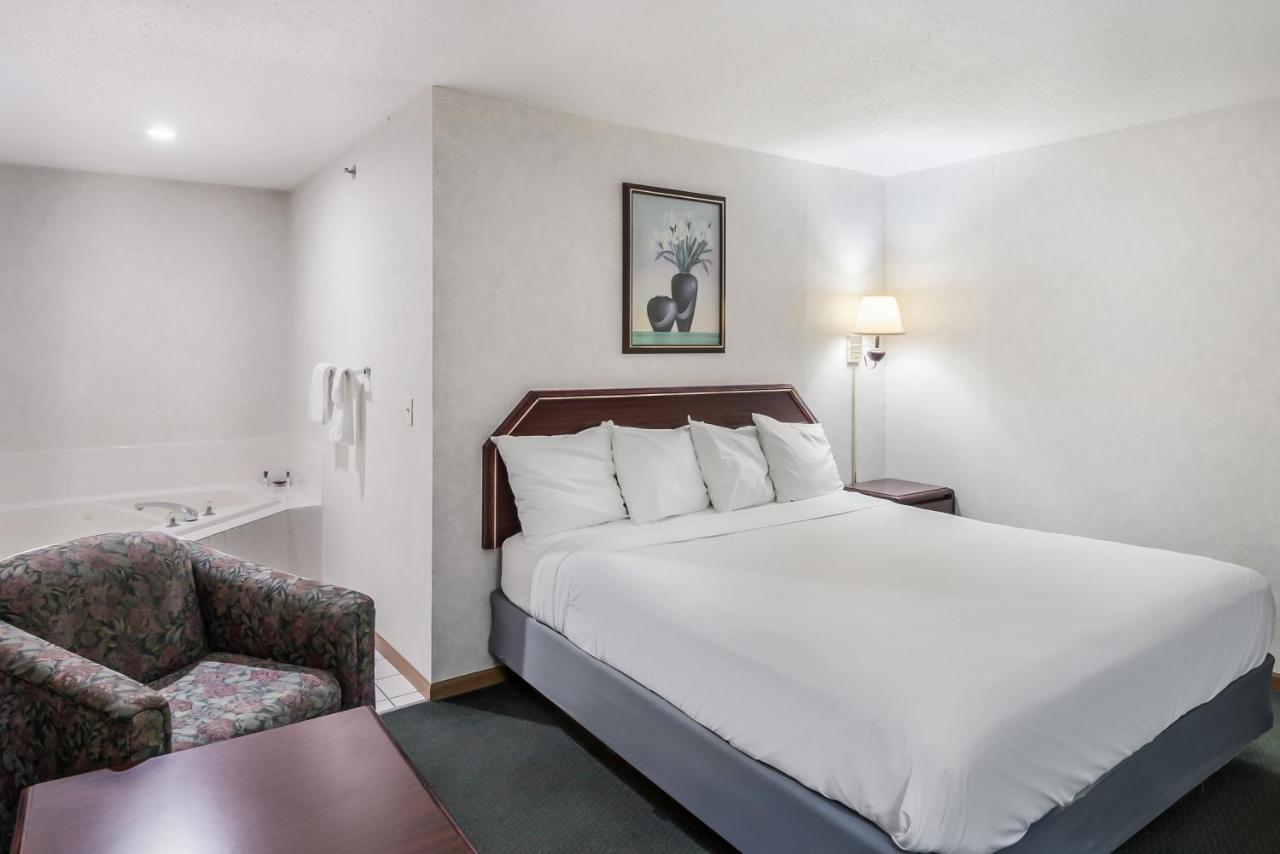 Americas Best Value Inn-Вінона Екстер'єр фото