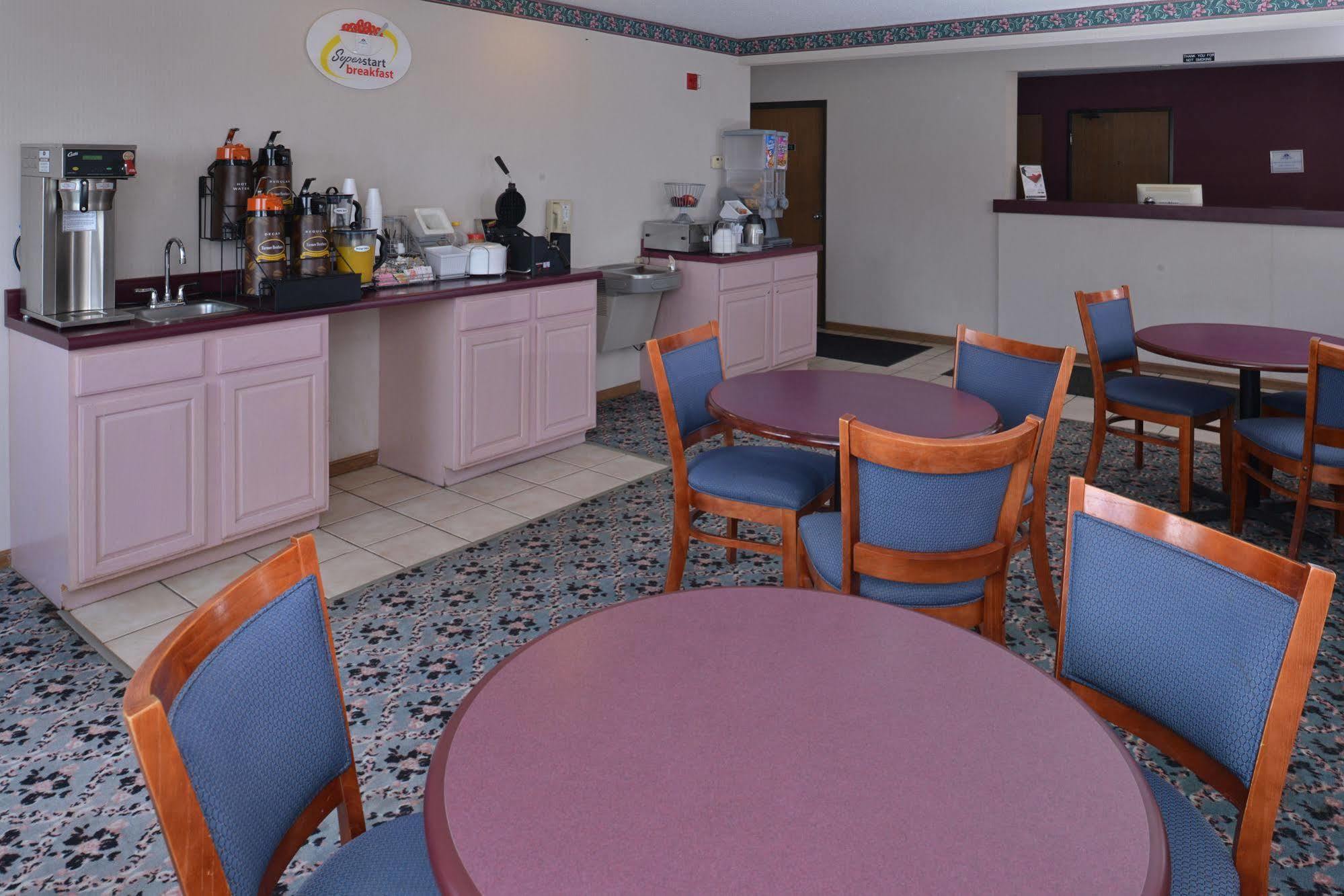 Americas Best Value Inn-Вінона Екстер'єр фото
