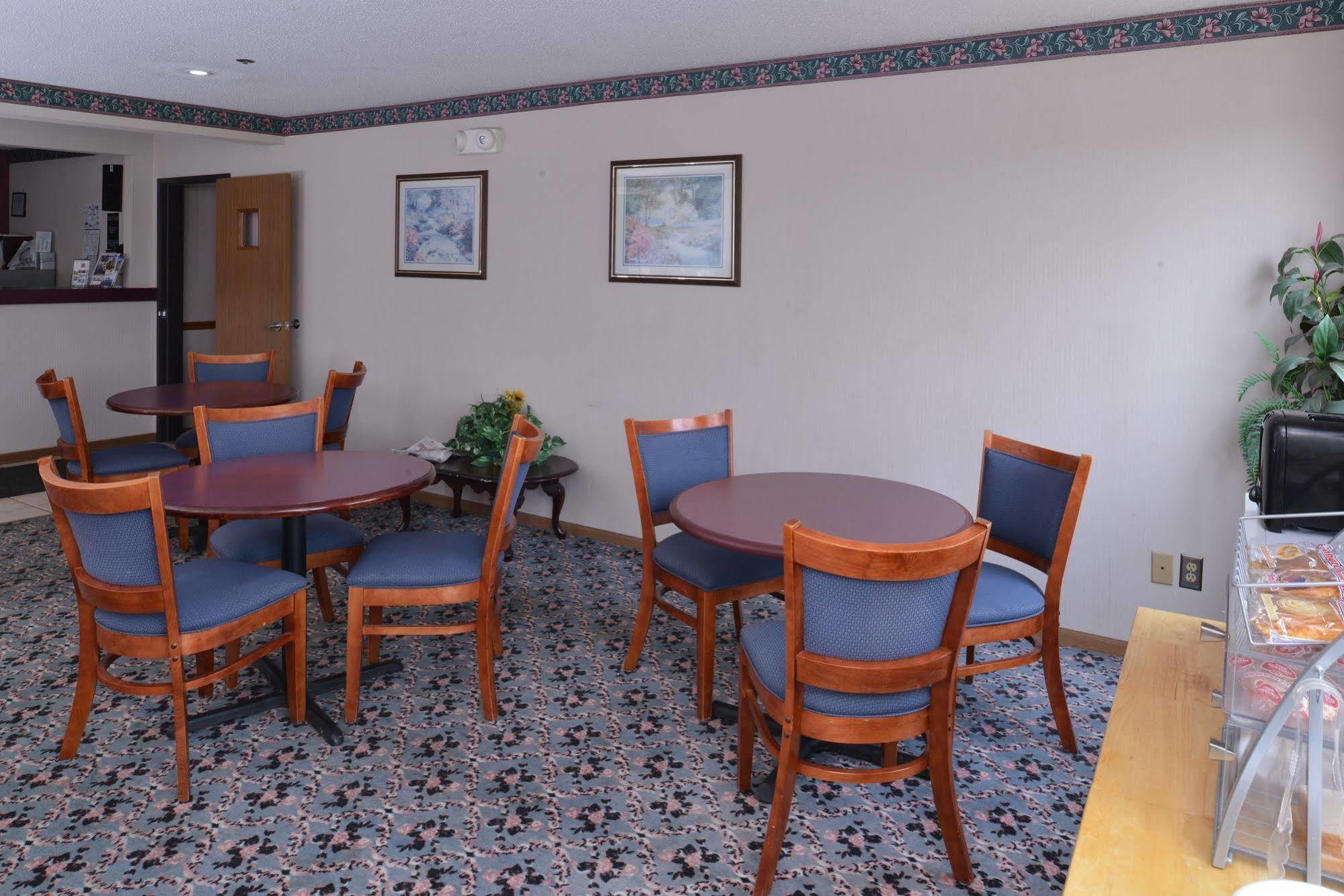 Americas Best Value Inn-Вінона Екстер'єр фото